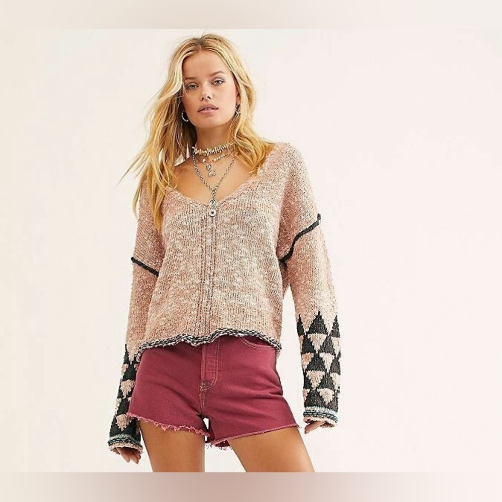 Free People BEAUTIFUL Rosewater Jackson Pullover Sweater Size Medium - Picture 8 of 16